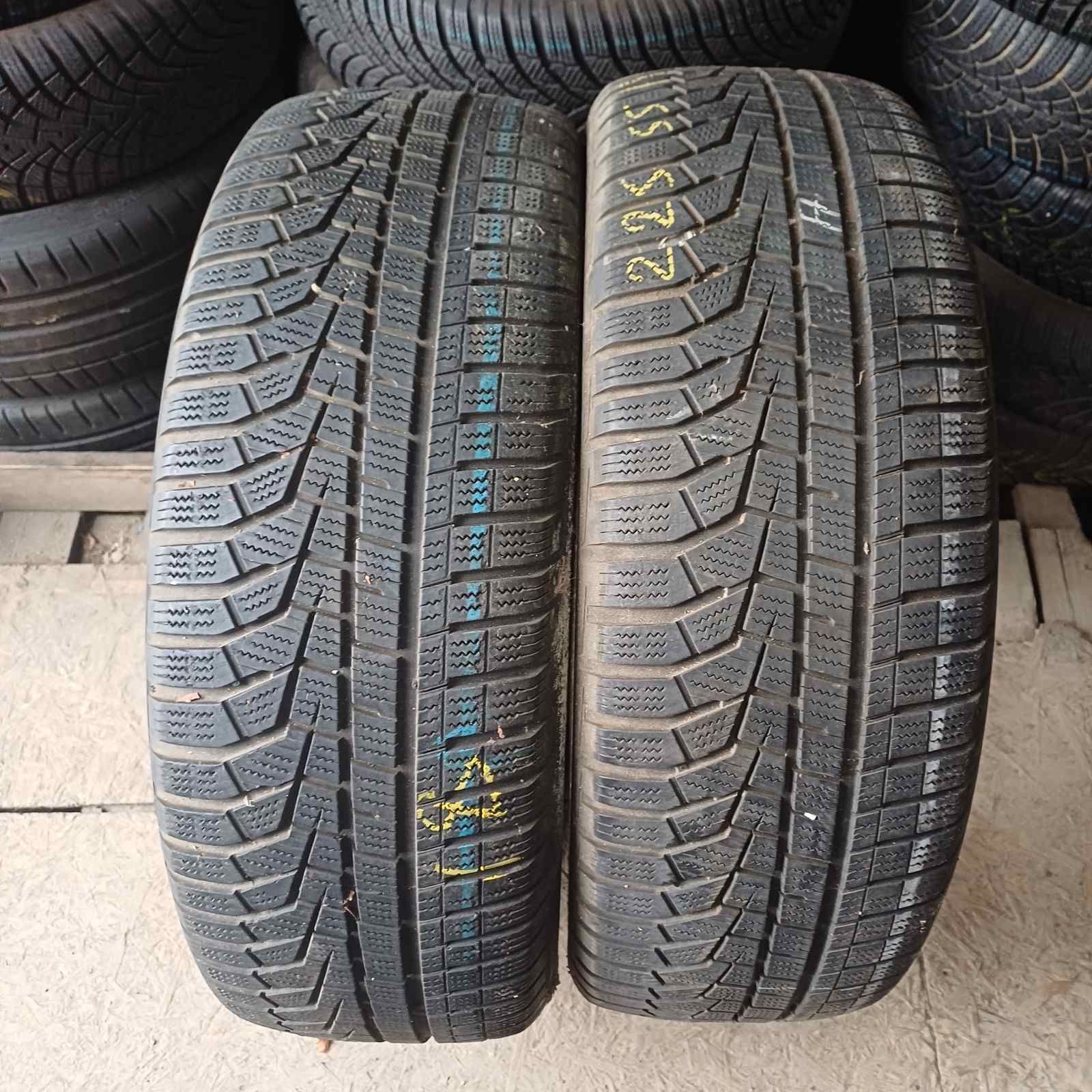 Hankook Winter Icept Evo2 suv 225/55R19